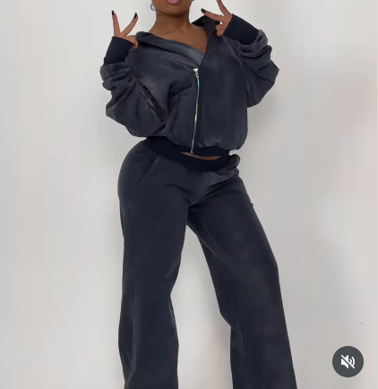 Hooded tracksuit