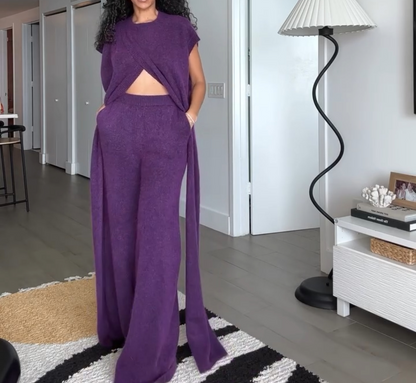 Knitted slit top + high-waisted straight-leg pants