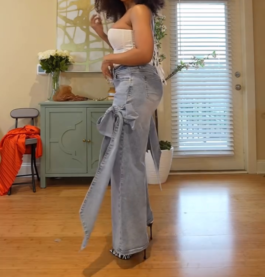 Bow wide-leg jeans