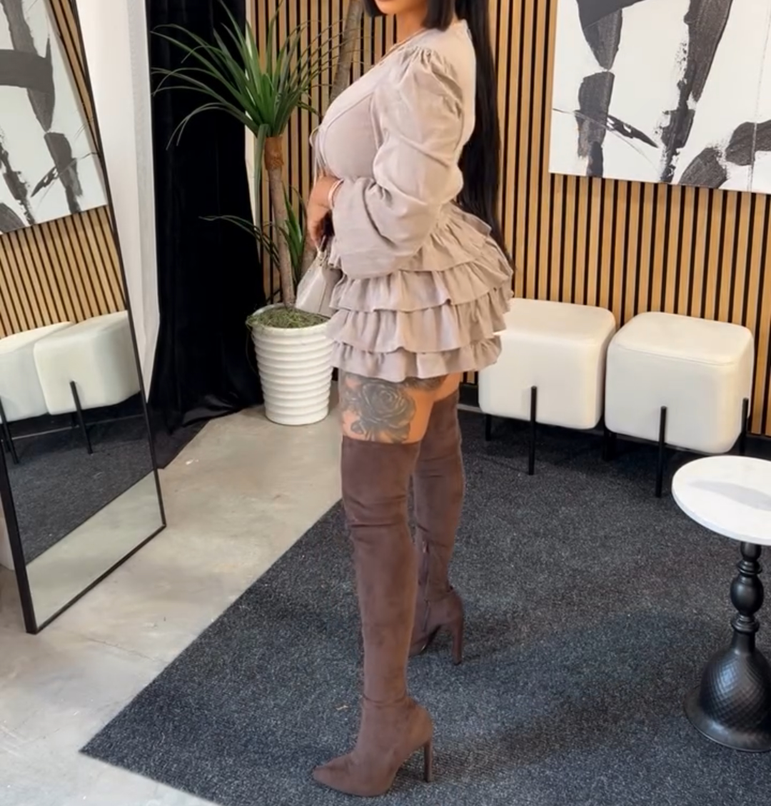 Long-sleeved tie dress