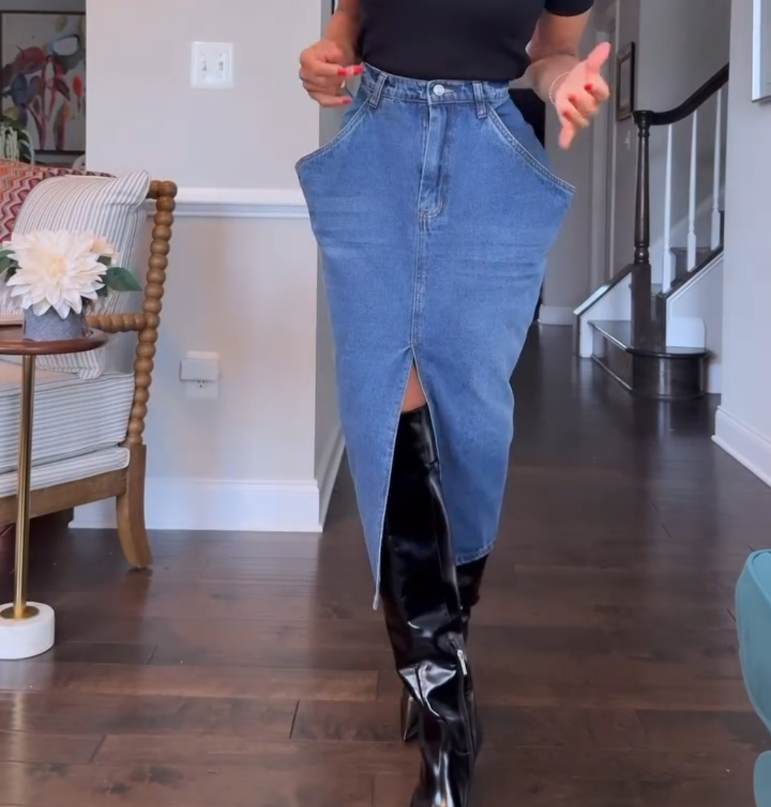 Large pocket denim skirt