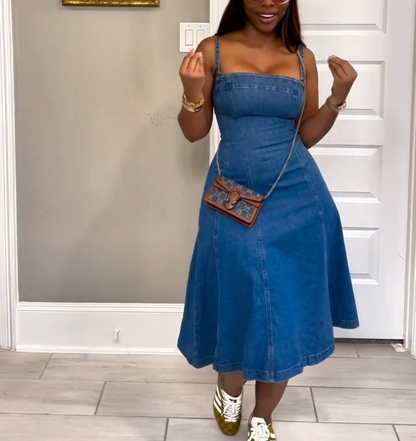 Denim suspender skirt