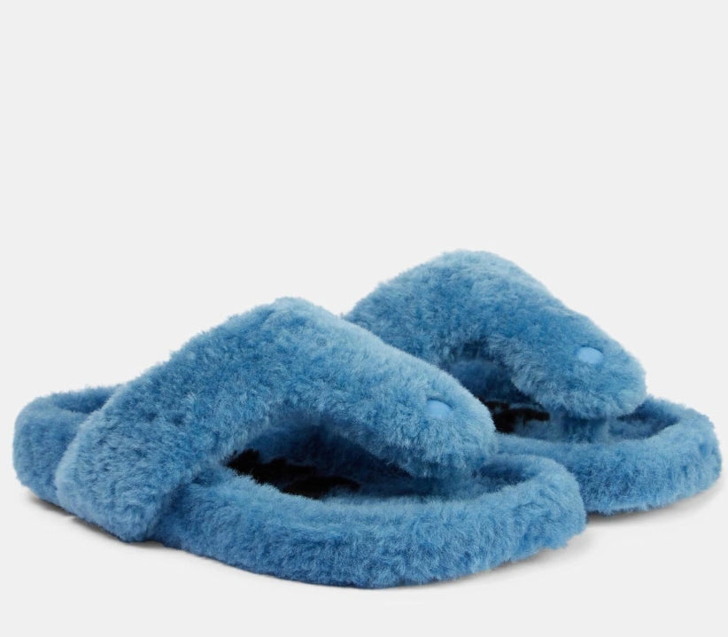 Shearling thong sandals