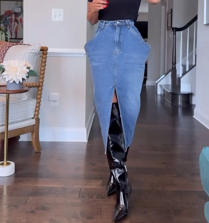 Large pocket denim skirt