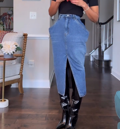 Large pocket denim skirt