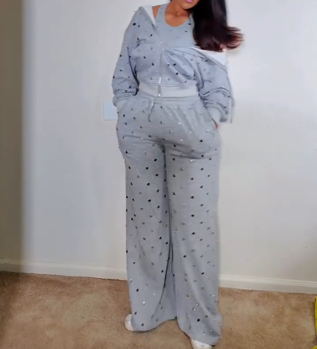 Rivet sports three-piece suit