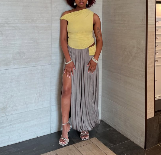 Slant neck tight dress